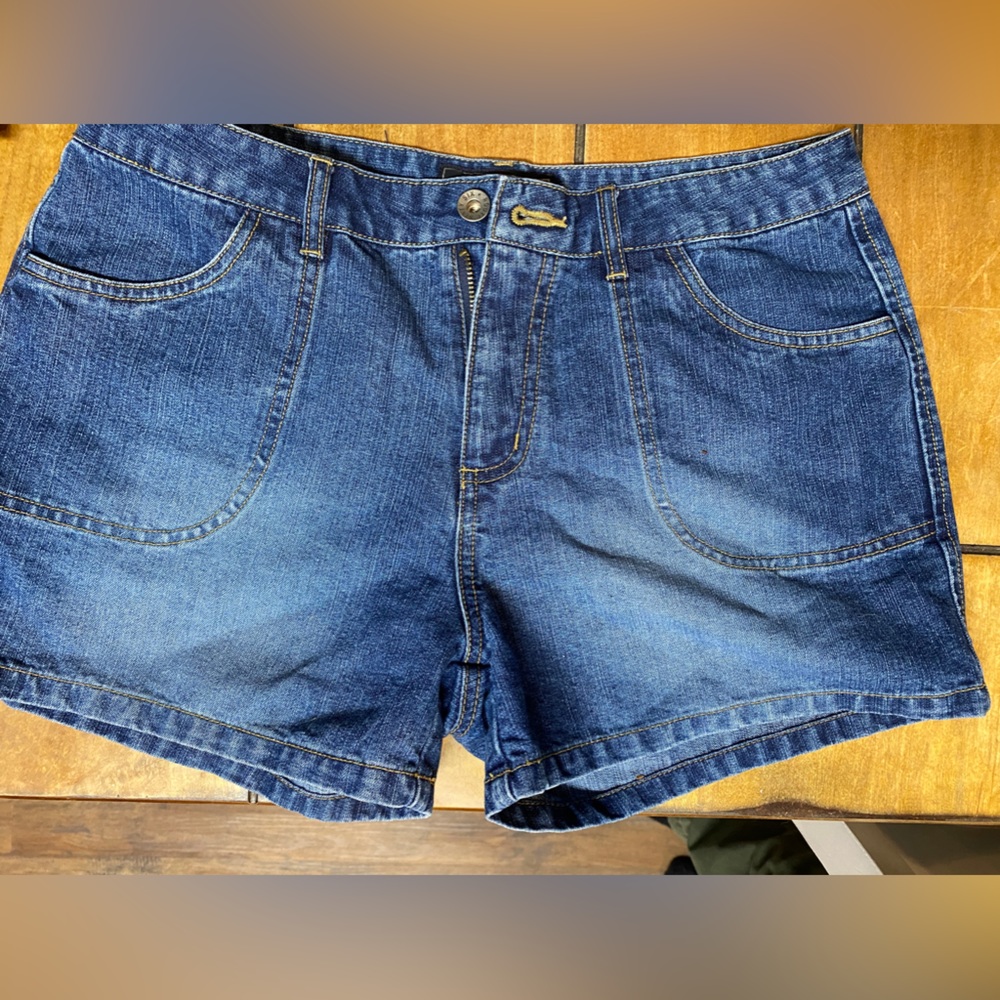 Route 66 Jean-shorts, gently used!!